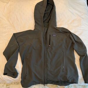 Patagonia Men's Dark Gray Softshell Jacket